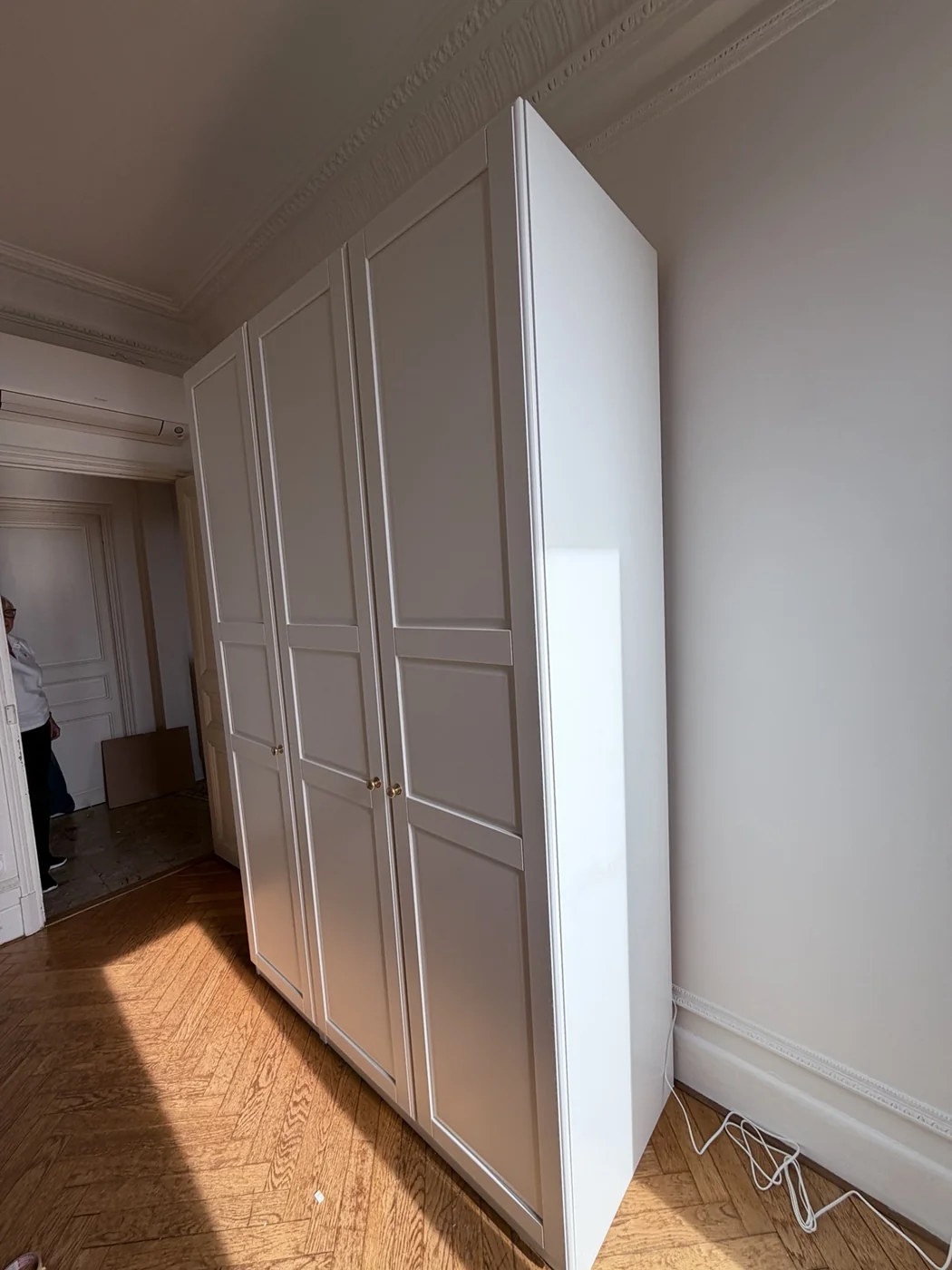 Armoire à portes battantes — réalisation de Bilel pour Brince